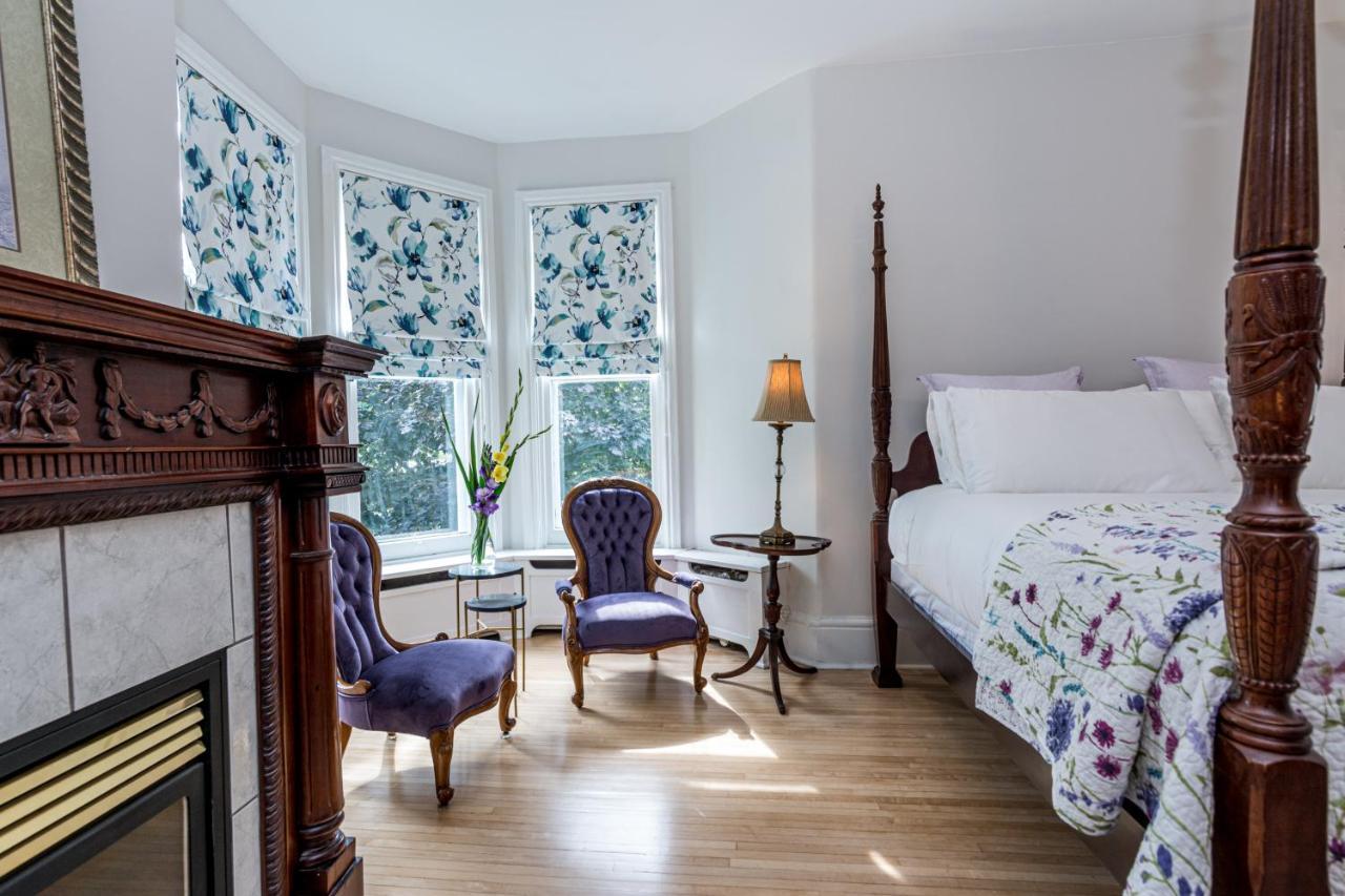 The Secret Garden Inn Kingston Eksteriør billede