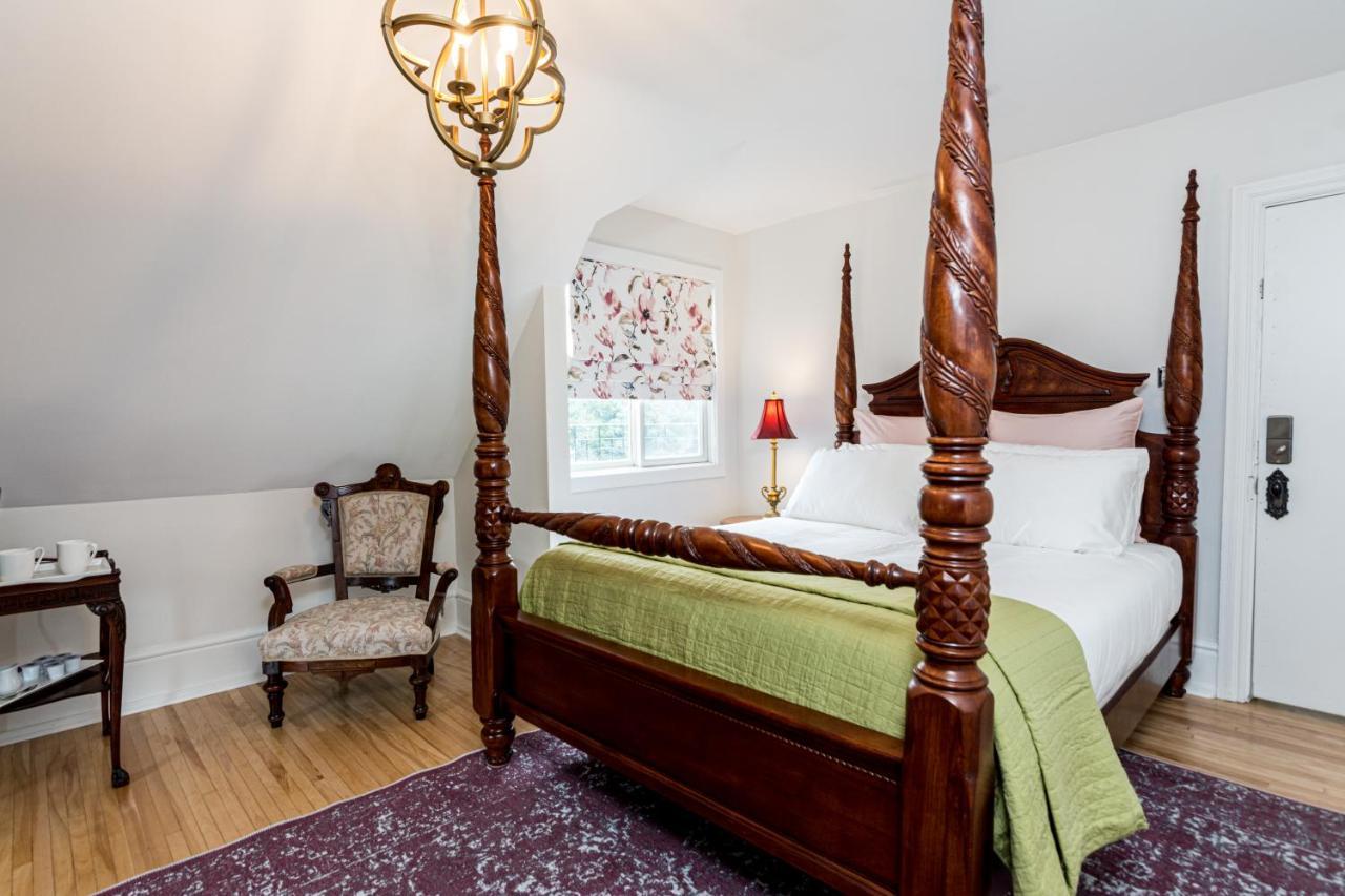 The Secret Garden Inn Kingston Eksteriør billede